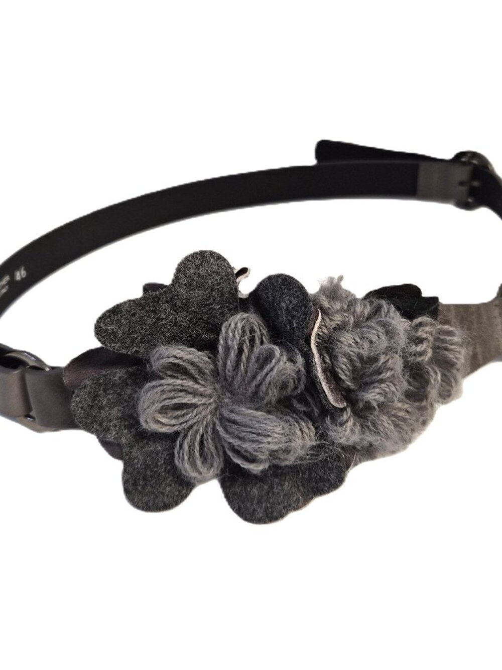 VTG Y2K Seventy Italy Leather Belt with Wool/Suede Flower Mixed Media Indie Boho